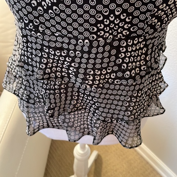 INC Petite Women’s Black & White Short Sleeve Top - 6P - Picture 6 of 7